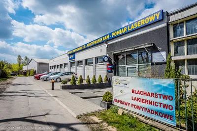 CARROZZERIA Blacharstwo Lakiernictwo